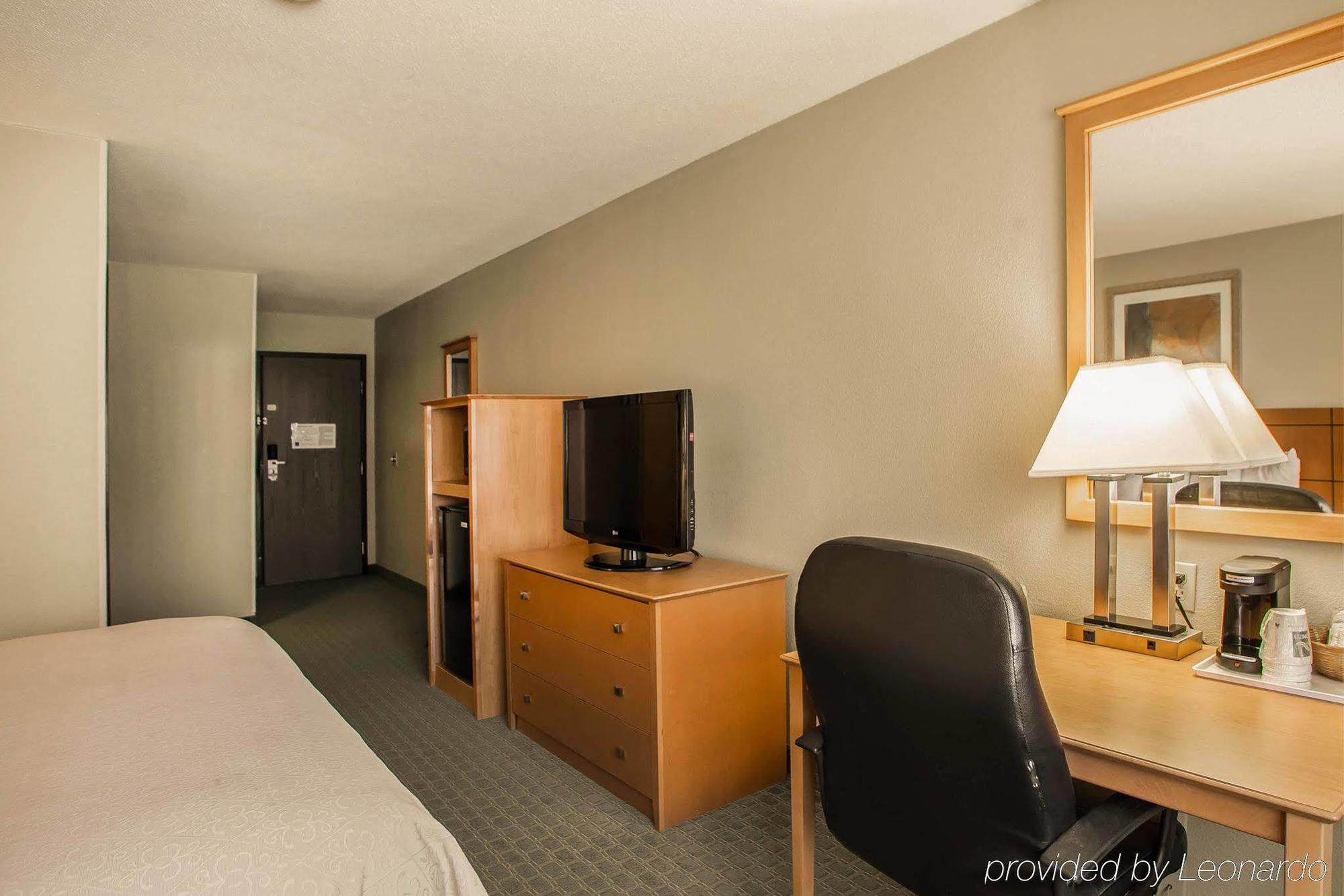 Quality Inn Near I-72 And Hwy 51 Forsyth Exterior foto